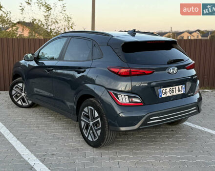 Сірий Хендай Kona Electric, об'ємом двигуна 0 л та пробігом 41 тис. км за 18650 $, фото 19 на Automoto.ua