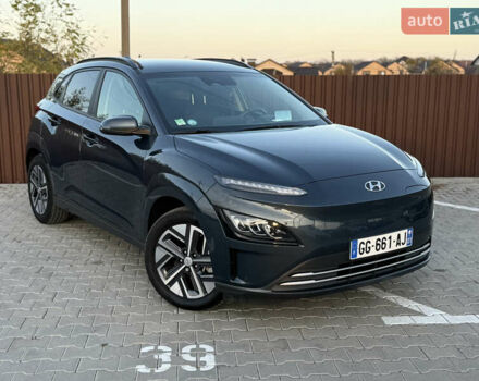 Сірий Хендай Kona Electric, об'ємом двигуна 0 л та пробігом 41 тис. км за 18650 $, фото 10 на Automoto.ua