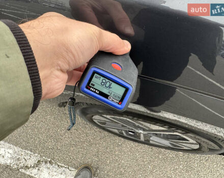 Серый Хендай Kona Electric, объемом двигателя 0 л и пробегом 50 тыс. км за 18500 $, фото 62 на Automoto.ua