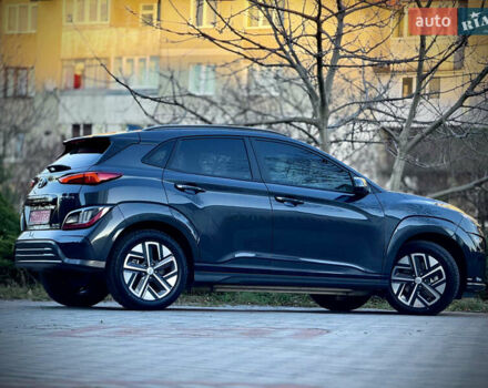 Сірий Хендай Kona Electric, об'ємом двигуна 0 л та пробігом 69 тис. км за 20700 $, фото 32 на Automoto.ua