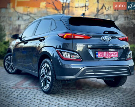 Сірий Хендай Kona Electric, об'ємом двигуна 0 л та пробігом 69 тис. км за 20700 $, фото 43 на Automoto.ua