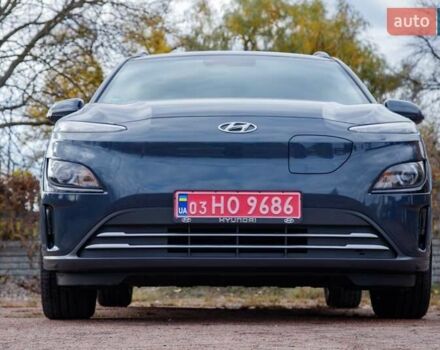 Серый Хендай Kona Electric, объемом двигателя 0 л и пробегом 46 тыс. км за 17950 $, фото 7 на Automoto.ua