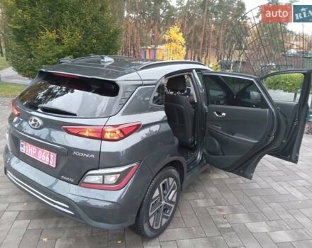 Сірий Хендай Kona Electric, об'ємом двигуна 0 л та пробігом 59 тис. км за 16890 $, фото 28 на Automoto.ua