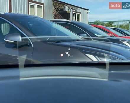 Серый Хендай Kona Electric, объемом двигателя 0 л и пробегом 115 тыс. км за 20600 $, фото 8 на Automoto.ua