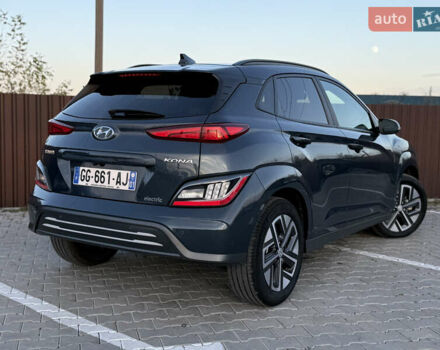 Сірий Хендай Kona Electric, об'ємом двигуна 0 л та пробігом 41 тис. км за 18650 $, фото 14 на Automoto.ua