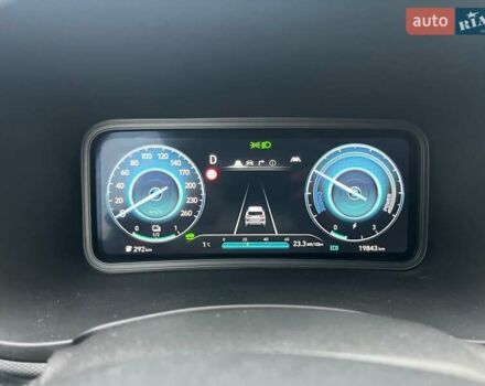 Серый Хендай Kona Electric, объемом двигателя 0 л и пробегом 20 тыс. км за 17500 $, фото 14 на Automoto.ua