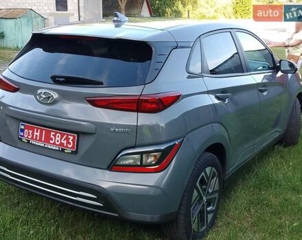 Серый Хендай Kona Electric, объемом двигателя 0 л и пробегом 71 тыс. км за 18500 $, фото 7 на Automoto.ua