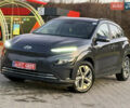 Серый Хендай Kona Electric, объемом двигателя 0 л и пробегом 36 тыс. км за 16999 $, фото 1 на Automoto.ua