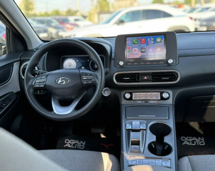 Серый Хендай Kona Electric, объемом двигателя 0 л и пробегом 66 тыс. км за 21500 $, фото 13 на Automoto.ua
