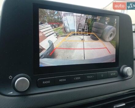 Серый Хендай Kona Electric, объемом двигателя 0 л и пробегом 76 тыс. км за 16000 $, фото 11 на Automoto.ua