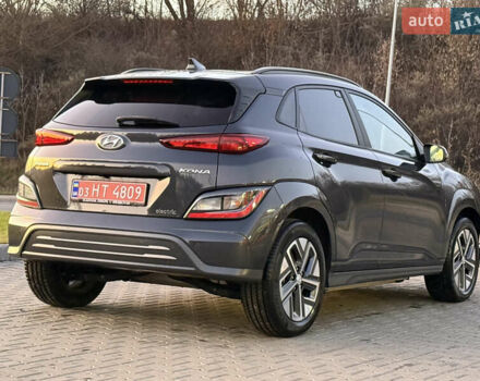 Серый Хендай Kona Electric, объемом двигателя 0 л и пробегом 36 тыс. км за 16999 $, фото 1 на Automoto.ua