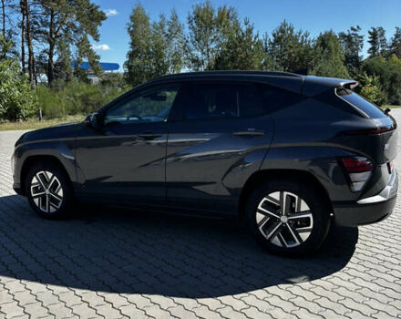 Серый Хендай Kona Electric, объемом двигателя 0 л и пробегом 28 тыс. км за 22900 $, фото 9 на Automoto.ua