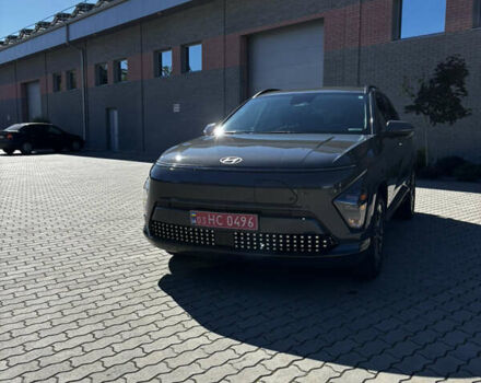 Серый Хендай Kona Electric, объемом двигателя 0 л и пробегом 28 тыс. км за 22900 $, фото 5 на Automoto.ua