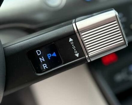 Серый Хендай Kona Electric, объемом двигателя 0 л и пробегом 4 тыс. км за 24999 $, фото 118 на Automoto.ua