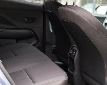 Серый Хендай Kona Electric, объемом двигателя 0 л и пробегом 25 тыс. км за 22700 $, фото 28 на Automoto.ua