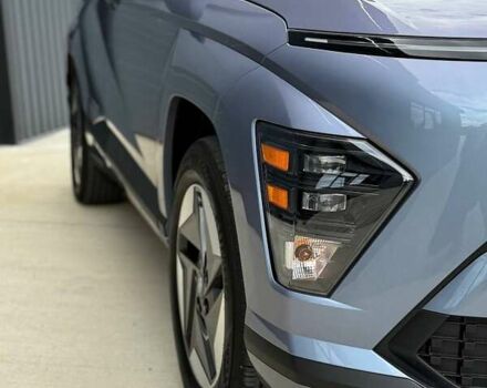 Серый Хендай Kona Electric, объемом двигателя 0 л и пробегом 4 тыс. км за 24999 $, фото 37 на Automoto.ua