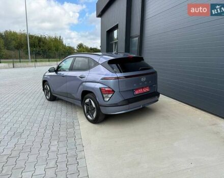 Серый Хендай Kona Electric, объемом двигателя 0 л и пробегом 4 тыс. км за 24999 $, фото 13 на Automoto.ua