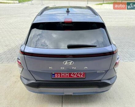 Серый Хендай Kona Electric, объемом двигателя 0 л и пробегом 4 тыс. км за 24999 $, фото 15 на Automoto.ua