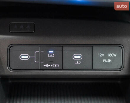 Серый Хендай Kona Electric, объемом двигателя 0 л и пробегом 25 тыс. км за 22700 $, фото 24 на Automoto.ua