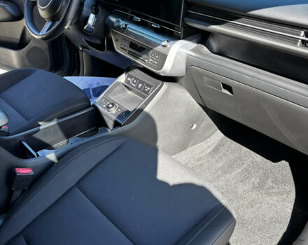 Серый Хендай Kona Electric, объемом двигателя 0 л и пробегом 28 тыс. км за 22900 $, фото 23 на Automoto.ua