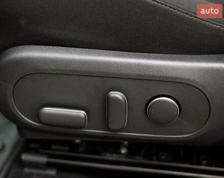 Серый Хендай Kona Electric, объемом двигателя 0 л и пробегом 25 тыс. км за 22700 $, фото 14 на Automoto.ua