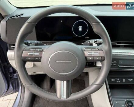 Серый Хендай Kona Electric, объемом двигателя 0 л и пробегом 4 тыс. км за 24999 $, фото 68 на Automoto.ua