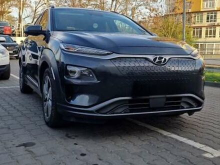Хендай Kona Electric 2018 в Черновцах на Automoto.ua Серый Хендай Kona Electric, объемом двигателя 0 л и пробегом 87 тыс. км за 15150 $, фото 1 на Automoto.ua