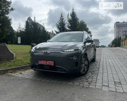 Серый Хендай Kona Electric, объемом двигателя 0 л и пробегом 91 тыс. км за 17900 $, фото 1 на Automoto.ua