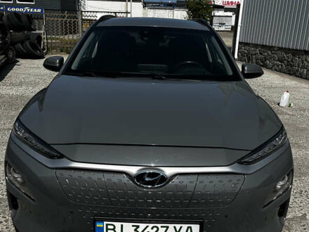 Хендай Kona Electric 2019 в Кременчуге на Automoto.ua Серый Хендай Kona Electric, объемом двигателя 0 л и пробегом 135 тыс. км за 18000 $, фото 1 на Automoto.ua