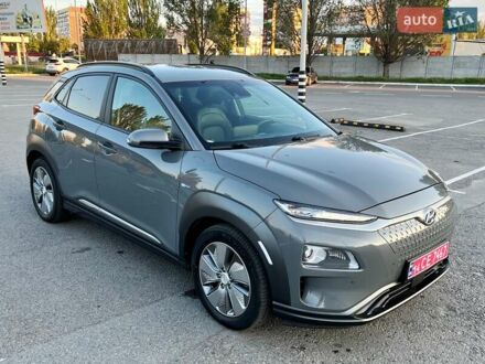 Хендай Kona Electric 2019 в Днепре (Днепропетровске) на Automoto.ua Серый Хендай Kona Electric, объемом двигателя 0 л и пробегом 110 тыс. км за 17200 $, фото 1 на Automoto.ua