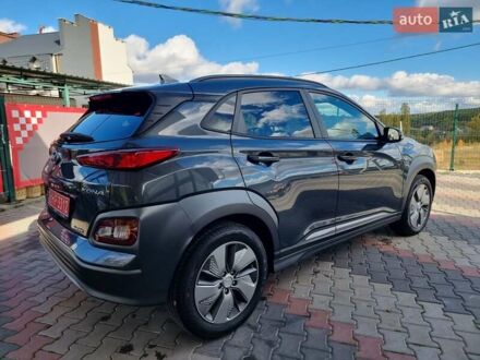 Хендай Kona Electric 2020 в Виннице на Automoto.ua Серый Хендай Kona Electric, объемом двигателя 0 л и пробегом 42 тыс. км за 16200 $, фото 1 на Automoto.ua