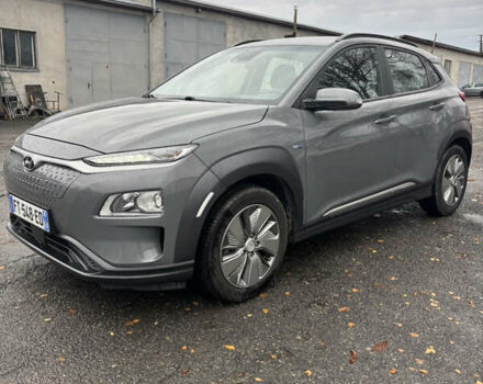 Сірий Хендай Kona Electric, об'ємом двигуна 0 л та пробігом 56 тис. км за 15400 $, фото 1 на Automoto.ua