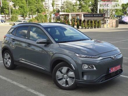 Серый Хендай Kona Electric, объемом двигателя 0 л и пробегом 32 тыс. км за 17700 $, фото 1 на Automoto.ua