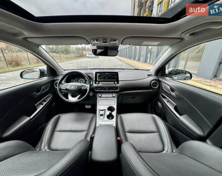 Сірий Хендай Kona Electric, об'ємом двигуна 0 л та пробігом 78 тис. км за 18900 $, фото 1 на Automoto.ua