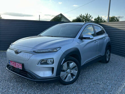 Сірий Хендай Kona Electric, об'ємом двигуна 0 л та пробігом 109 тис. км за 18750 $, фото 1 на Automoto.ua