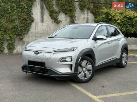 Серый Хендай Kona Electric, объемом двигателя 0 л и пробегом 26 тыс. км за 18250 $, фото 1 на Automoto.ua