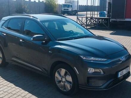 Сірий Хендай Kona Electric, об'ємом двигуна 0 л та пробігом 134 тис. км за 17800 $, фото 1 на Automoto.ua