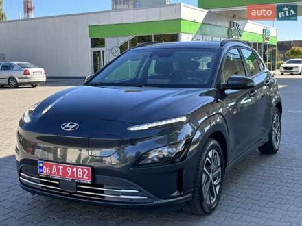 Сірий Хендай Kona Electric, об'ємом двигуна 0 л та пробігом 106 тис. км за 18650 $, фото 1 на Automoto.ua