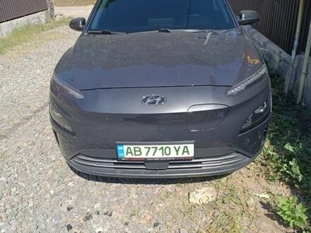Серый Хендай Kona Electric, объемом двигателя 0 л и пробегом 62 тыс. км за 21200 $, фото 1 на Automoto.ua