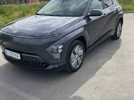 Сірий Хендай Kona Electric, об'ємом двигуна 0 л та пробігом 7 тис. км за 33000 $, фото 1 на Automoto.ua