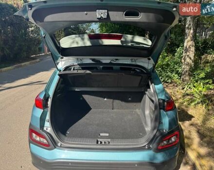 Синій Хендай Kona Electric, об'ємом двигуна 0 л та пробігом 140 тис. км за 17500 $, фото 22 на Automoto.ua