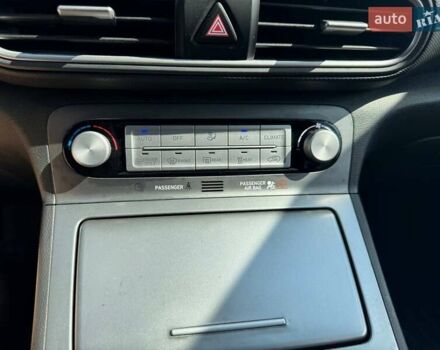 Синій Хендай Kona Electric, об'ємом двигуна 0 л та пробігом 140 тис. км за 17500 $, фото 11 на Automoto.ua