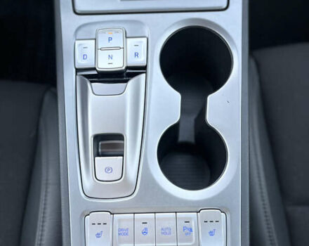 Синий Хендай Kona Electric, объемом двигателя 0 л и пробегом 127 тыс. км за 16400 $, фото 12 на Automoto.ua