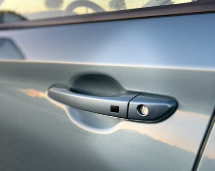 Синий Хендай Kona Electric, объемом двигателя 0 л и пробегом 127 тыс. км за 16400 $, фото 27 на Automoto.ua