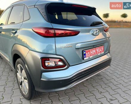 Синий Хендай Kona Electric, объемом двигателя 0 л и пробегом 127 тыс. км за 16400 $, фото 5 на Automoto.ua
