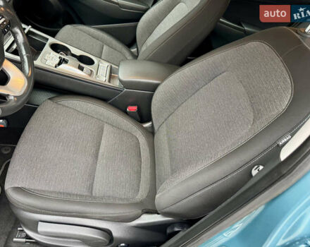 Синий Хендай Kona Electric, объемом двигателя 0 л и пробегом 134 тыс. км за 17800 $, фото 38 на Automoto.ua