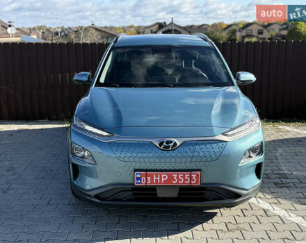Синий Хендай Kona Electric, объемом двигателя 0 л и пробегом 165 тыс. км за 16800 $, фото 5 на Automoto.ua