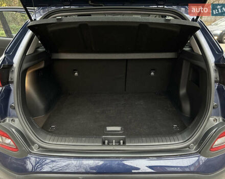 Синий Хендай Kona Electric, объемом двигателя 0 л и пробегом 118 тыс. км за 16780 $, фото 10 на Automoto.ua