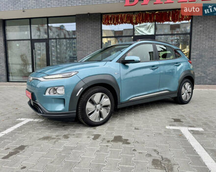 Синий Хендай Kona Electric, объемом двигателя 0 л и пробегом 134 тыс. км за 17800 $, фото 3 на Automoto.ua