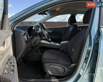 Синий Хендай Kona Electric, объемом двигателя 0 л и пробегом 165 тыс. км за 16800 $, фото 13 на Automoto.ua